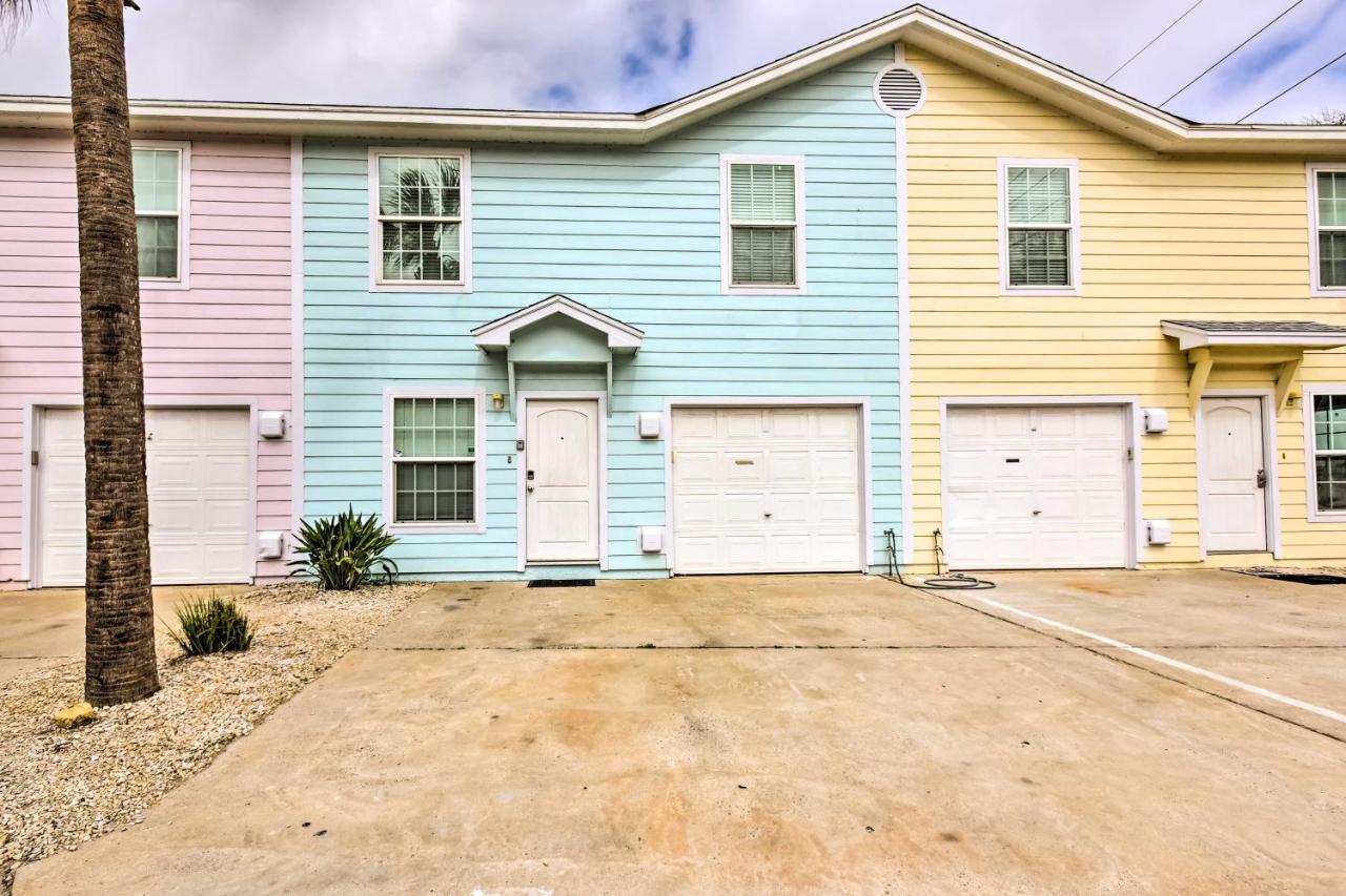 Port Aransas Condo With Pool Access - Walk To Beach! Exterior photo