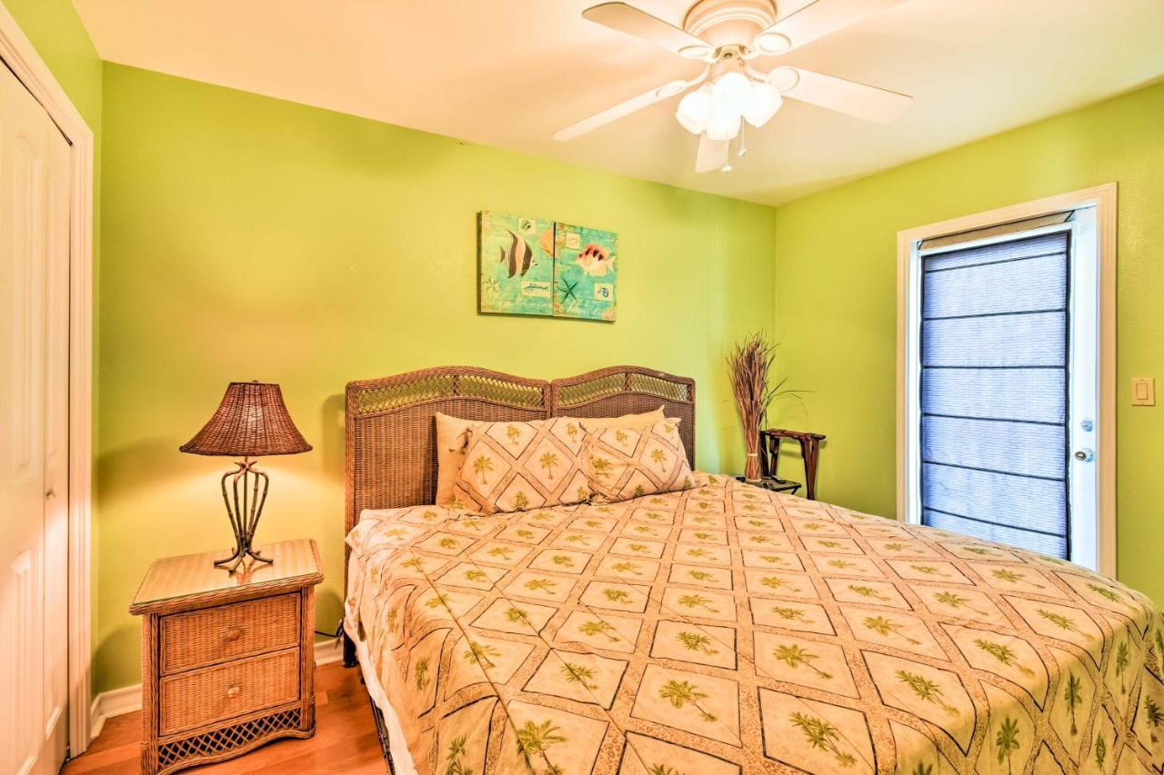 Port Aransas Condo With Pool Access - Walk To Beach! Exterior photo